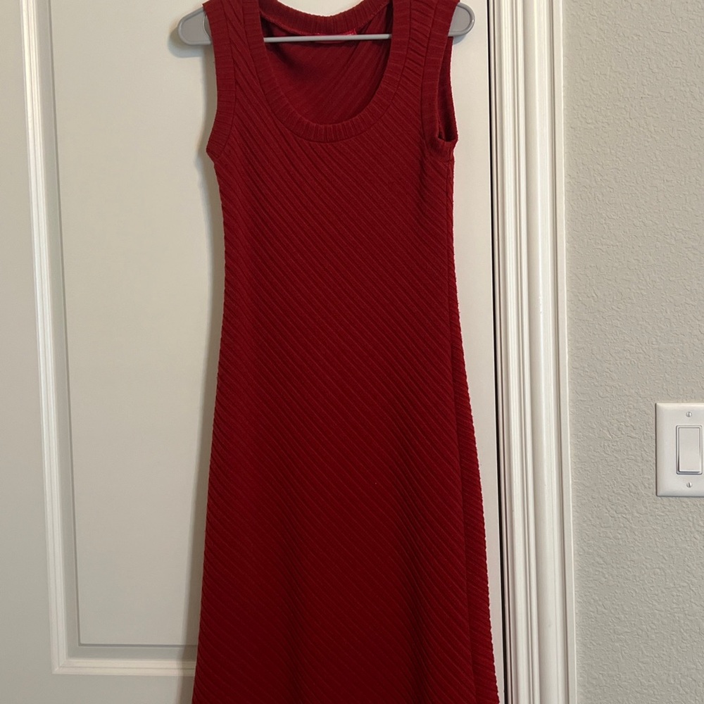 EUC Matthew Steven's Red Pullover Sweater Knit Midi Dress Women's Size Medium